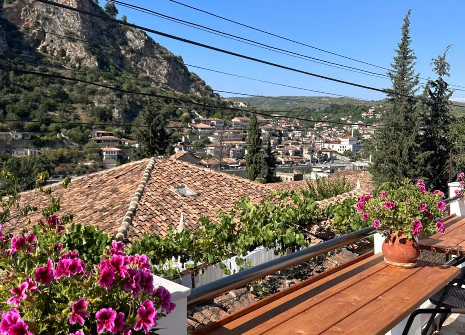 Oda E Skulptorit-Unesco Quarter Berat 0*,  Albania
