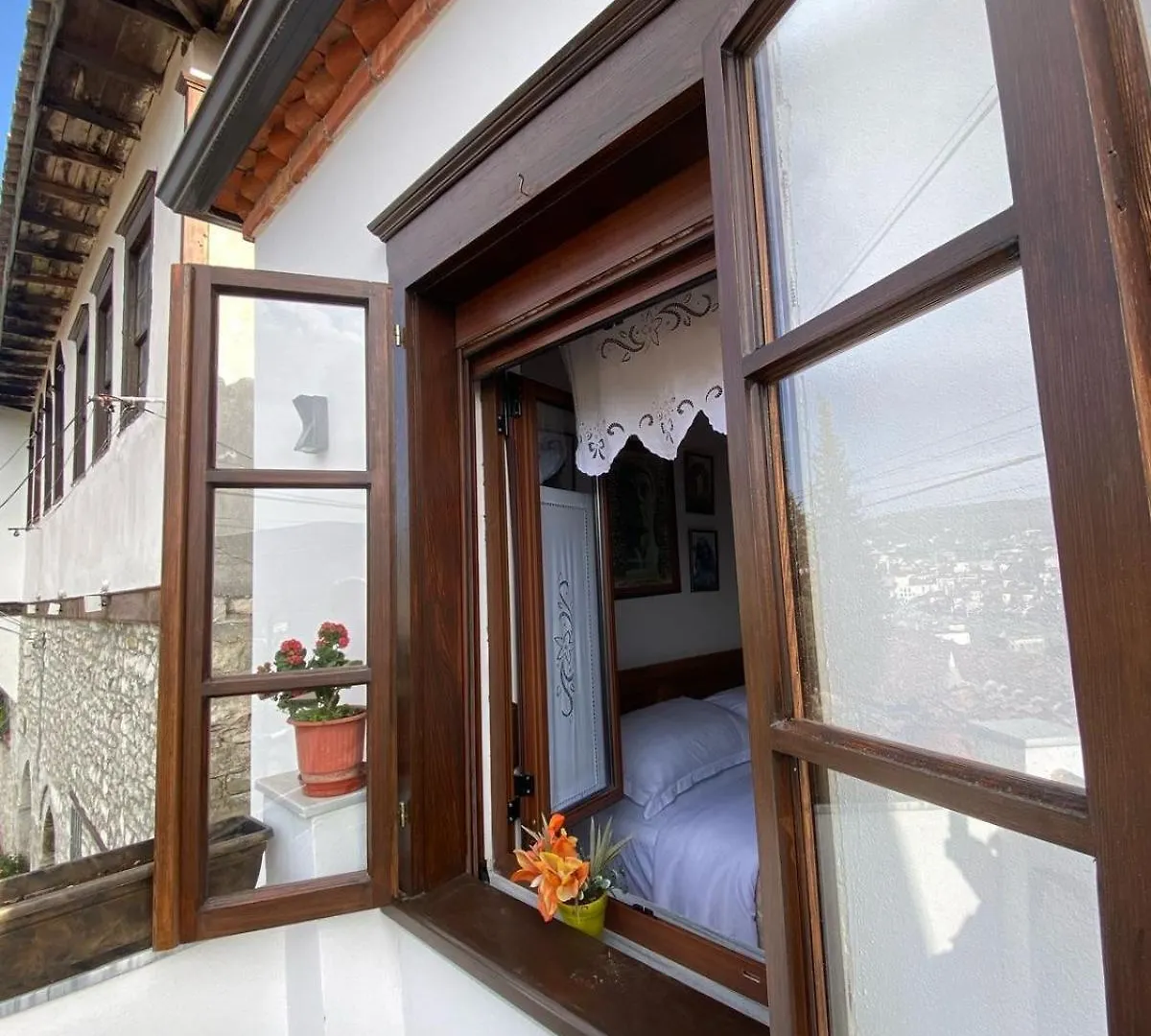 Guest house Oda E Skulptorit-Unesco Quarter Berat Albania
